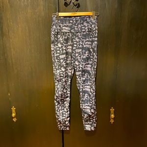 Purple patterned leggings